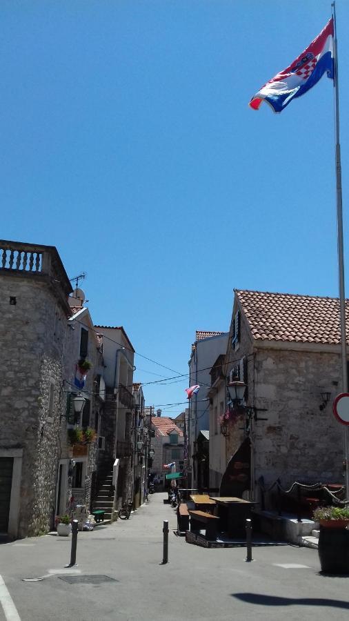 Apartments Mime - Small House Vodice Eksteriør billede