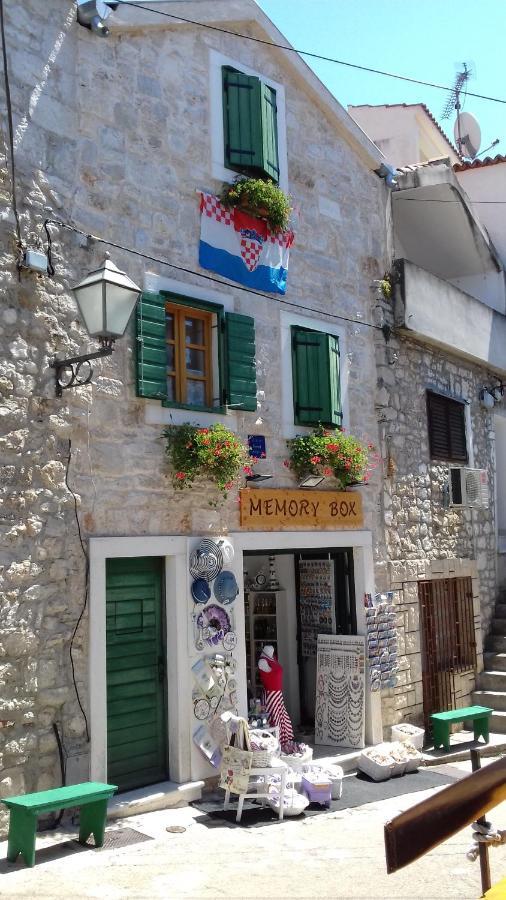 Apartments Mime - Small House Vodice Eksteriør billede